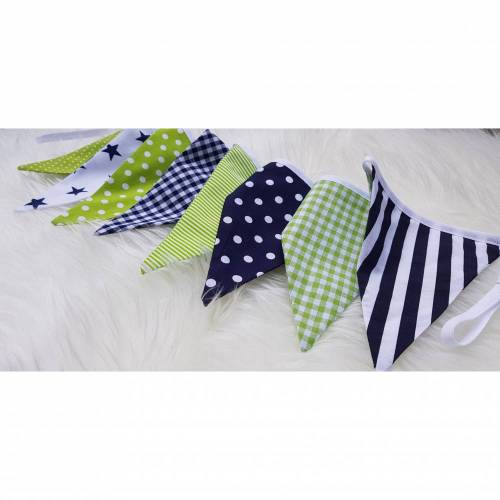 Wimpelkette mit 8 Wimpeln 