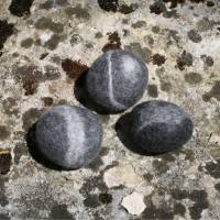 Handschmeichler Kieselsteine -  wunderbar weich aus feinster Wolle Bild 1