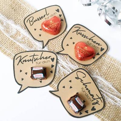 Druckvorlage Valentinstag Küsschen für dich, süßes Mitgebsel an Valentin, DIY Geschenkidee für Verliebte, PDF A4 zum Aus