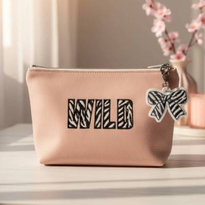 Stickdateien Zebra ITH Anhänger ab 10x10 – 3 Motive, 5 Dateien, Schleife & Schriftzug