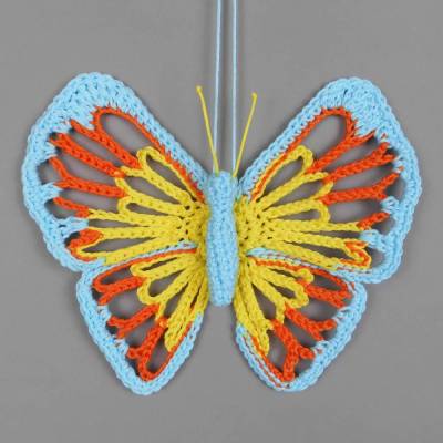 Häkelanleitung Großer Schmetterling aus Wollresten