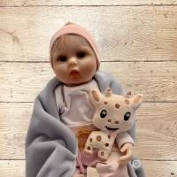 Stickdatei Giraffe Gerda – 3 Größen In the Hoop Set für Baby – Maschinenstickerei mit deutscher Anleitung Bild 2