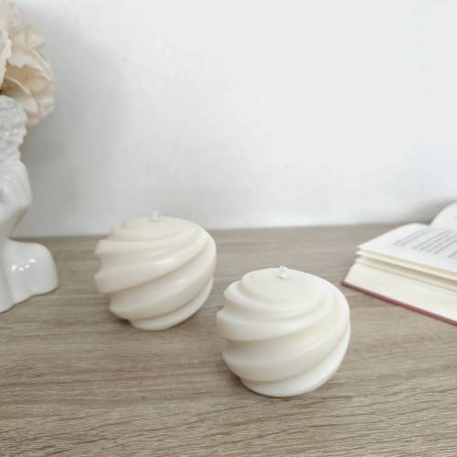 Wunderschöne Kreisel Kerze aus Rapswachs – Perfekte Deko und Geschenkidee