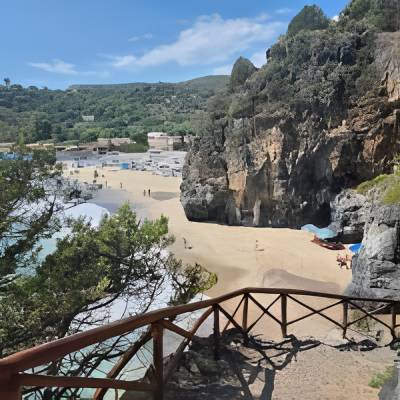 Strand zwischen Palinuro und Sapri in Kalabrien – mediterranes Küstenmotiv als digitaler Download
