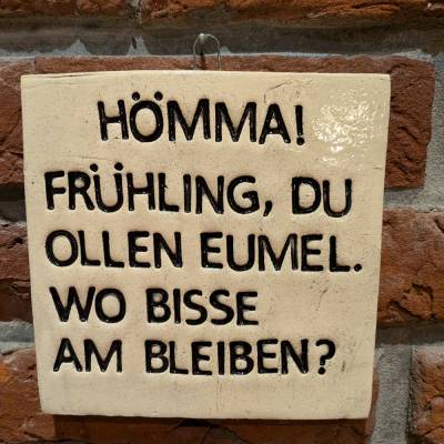 Handgefertigte Fliese 