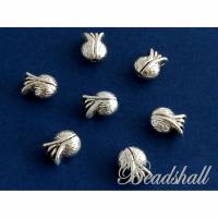 10 Perlen Blumenzwiebel silberfarben Metallperlen Bild 1