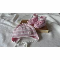 Neugeborenenset, Mütze und Schuhe, handgestrickt, Wolle (Merino) Bild 1