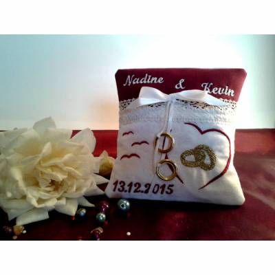 ITH Stickdatei Ring/Glückwunschkissen