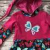 zauberhaftes Sweat- Kleid gr.98/104 mit Zipfelkapuze * Schmetterlinge* Bild 2