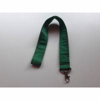 Schlüsselband Schlüsselanhänger grün mit pinken Pünktchen Bild 1