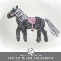 graue Pferde Applikation , Pferd Häkelapplikation mit Sattel in Wunschfarbe Bild 3