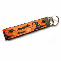 Schlüsselanhänger Schlüsselband Anhänger "Halloween" mit Hexenhut, Besen, Fledermaus und Spinne aus Baumwollstoff und Webband Bild 1