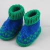 blau grün gemusterte Babyschuhe 3-6 Monate aus Baumwolle gestrickt Bild 2