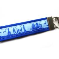 Schlüsselanhänger Schlüsselband Anhänger "Kiel" in blau/hellblau oder schwarz/weiß aus Baumwollstoff und Webband Bild 1