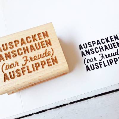 Stempel "Auspacken, anschauen (vor Freude) ausflippen." für Geschenke, Verpackungen, Kundengeschenke