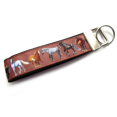 Schlüsselanhänger Schlüsselband Anhänger "Pferde" braun aus Baumwollstoff und Ripsband