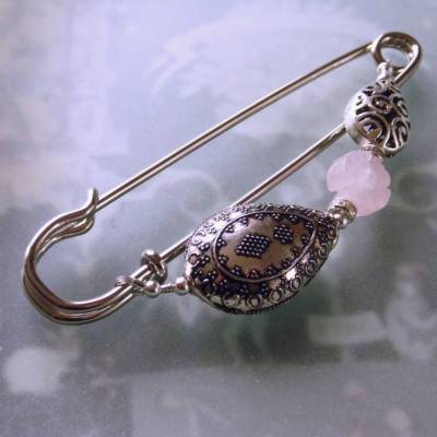 sehr große silberne Kiltnadel mit Rosenquarz Blüte N10-S-4