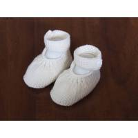 weiße Taufschuhe für Babys 4-9 Monate aus Wolle gestrickt Bild 1