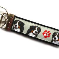 Schlüsselanhänger Berner Sennenhund in rot oder schwarz mit grau aus Baumwollstoff und Webband Bild 6