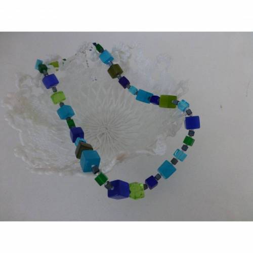 Würfelkette, blau, grün, MelLenKreationen, 46 cm, Kette Würfel, Halskette, Geschenk, Muttertag, Geburtstag, Perlenkette, Hochzeitsschmuck