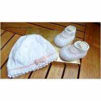 Baby-Mütze und Baby-Schuhe für die Taufe im Set. Baumwolle, weiß Bild 2