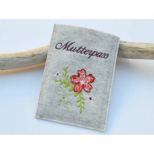ITH Stickdatei Mutterpass Blumenranke 14,5x19,5cm