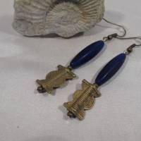 Ohrhängerpaar African trade beads mit Ashanti Spacern - kobaltblau-messing Bild 2