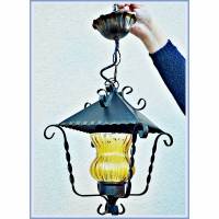 Vintage, Hängelampe mit gelbem Glaseinsatz, 70er Jhr, Lampe aus Metall, Bild 1