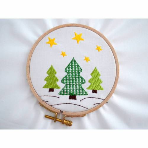 Stickdatei Weihnachtswald 10x10cm, 13x13cm, 16x16cm Vollstick