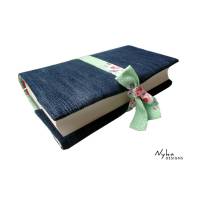 Buchhülle Jeans Upcycling für Taschenbücher und gebundene Bücher Bild 1