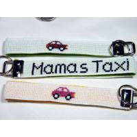 Schlüsselanhänger handgestickt "Mamas Taxi" Bild 1
