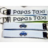 Schlüsselanhänger handgestickt "Papas Taxi" Bild 1