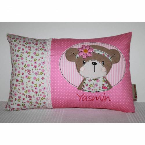Namenskissen, Kuschelkissen mit niedlichen Frühlingsbär Button und Namen 30x45 cm, Hülle & Inlett, Geburt, Taufe, Geburtstag