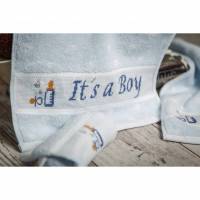 Gästehandtuch handbestickt mit "It`s a Boy", Geschenkidee Baby Junge, hellblau Bild 1