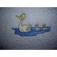 Handtuch- Gaeste bestickt  "Lustige Entenfamilie" Bild 1