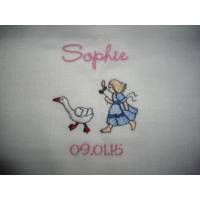 Namenskissen Sophie mit Gänseliesel und Datum Bild 1