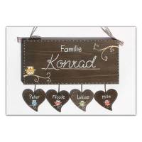 personalisiertes Hochzeitsgeschenk Türschild Familie aus Holz, Holzschild mit Namen, Namensschild mit Eulen Bild 1
