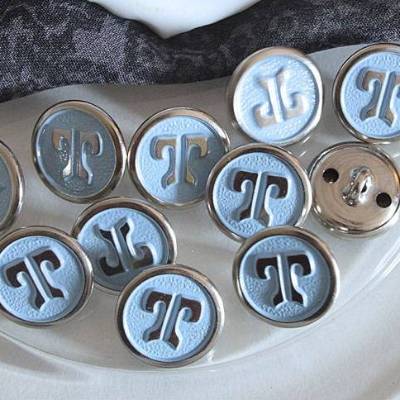 10 Knöpfe 13mm hellblau, silberfarben, kleine Knöpfe, alte Knöpfe, Puppenknöpfe, Puppenkleidung, Vintage Knöpfe