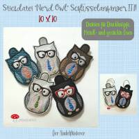 Digitale Stickdatei Nerd Owl Schlüsselanhänger ITH für den 10x10 cm (4x4") Stickrahmen Bild 1