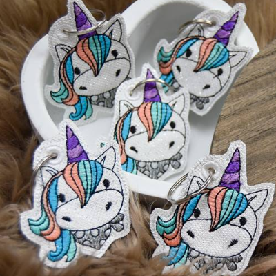 Digitale Stickdatei Janeas World Sweet Unicorn Schlüsselanhänger ITH für den 10x10 cm (4x4") Stickrahmen