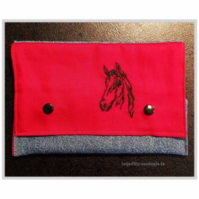 Etui für Slipeinlagen, Binden, Tampons & Hygieneartikel – Unikat mit Pferdekopf, 20 x 13 cm