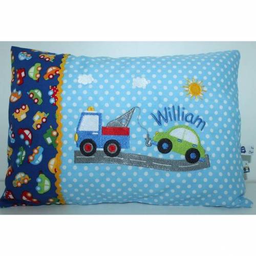 Namenskissen, Kuschelkissen Motiv Abschleppwagen & Name 20x30 cm