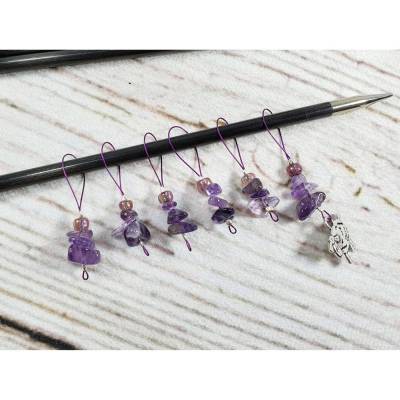 Lila Maschenmarkierer mit Amethyst