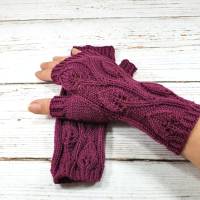 Gestrickte Handschuhe fingerlos "Blätter", Armwärmer aus Bio Wolle handgestrickt Bild 4