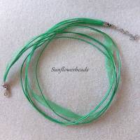 1 Organzakette, Halskette, grün, 42 cm mit Verlängerungskette Bild 1