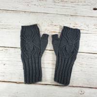 Stylische Handschuhe "Spinne", Armwärmer aus Bio Wolle handgestrickt Bild 6