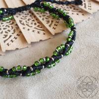 Fussband mit grünen und silbernen Glas-Perlen - größenverstellbar - "Elfenmoos" - Makramee Bild 1