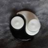 Teelichthalter yin & Yang aus Beton, schwarz-weiß Bild 2
