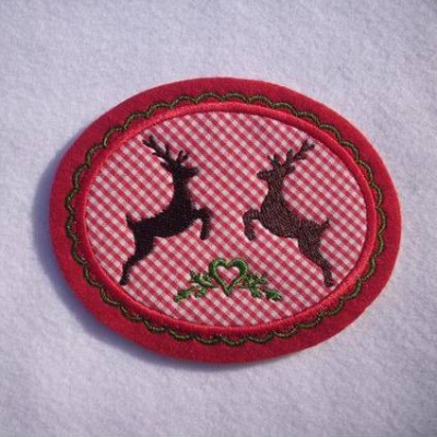 Applikation / Aufnäher ♥ mit gest. Hirschen und Ornamenten ♥ 