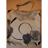 Stofftasche, Einkaufstasche, Shopper, Stoffbeutel, mit schwarzen Rosen Bild 1